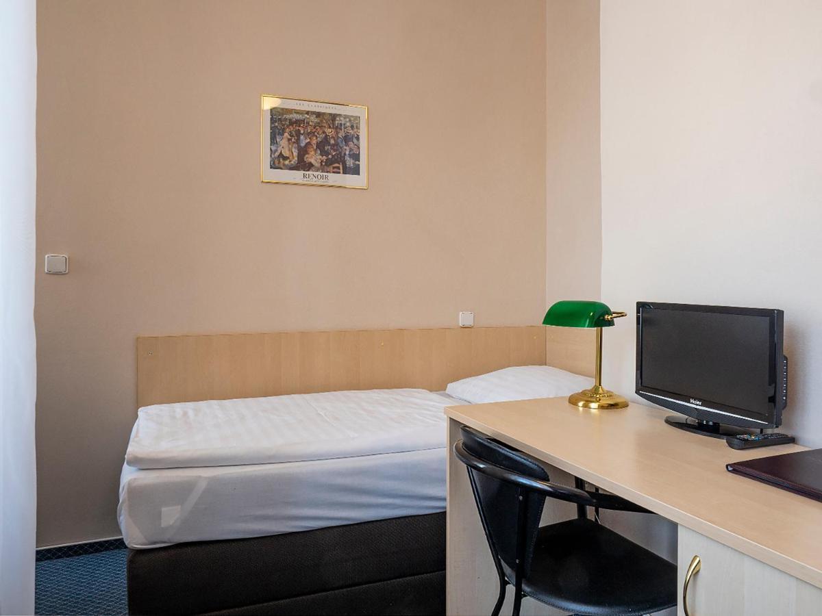 Hotel Olympia Česká Lípa Buitenkant foto