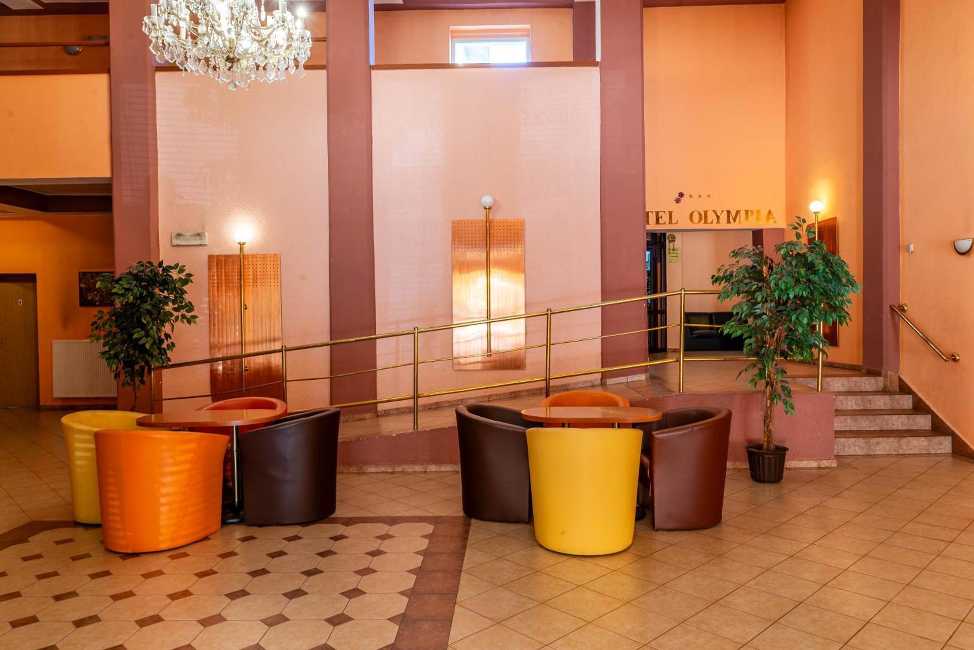 Hotel Olympia Česká Lípa Buitenkant foto