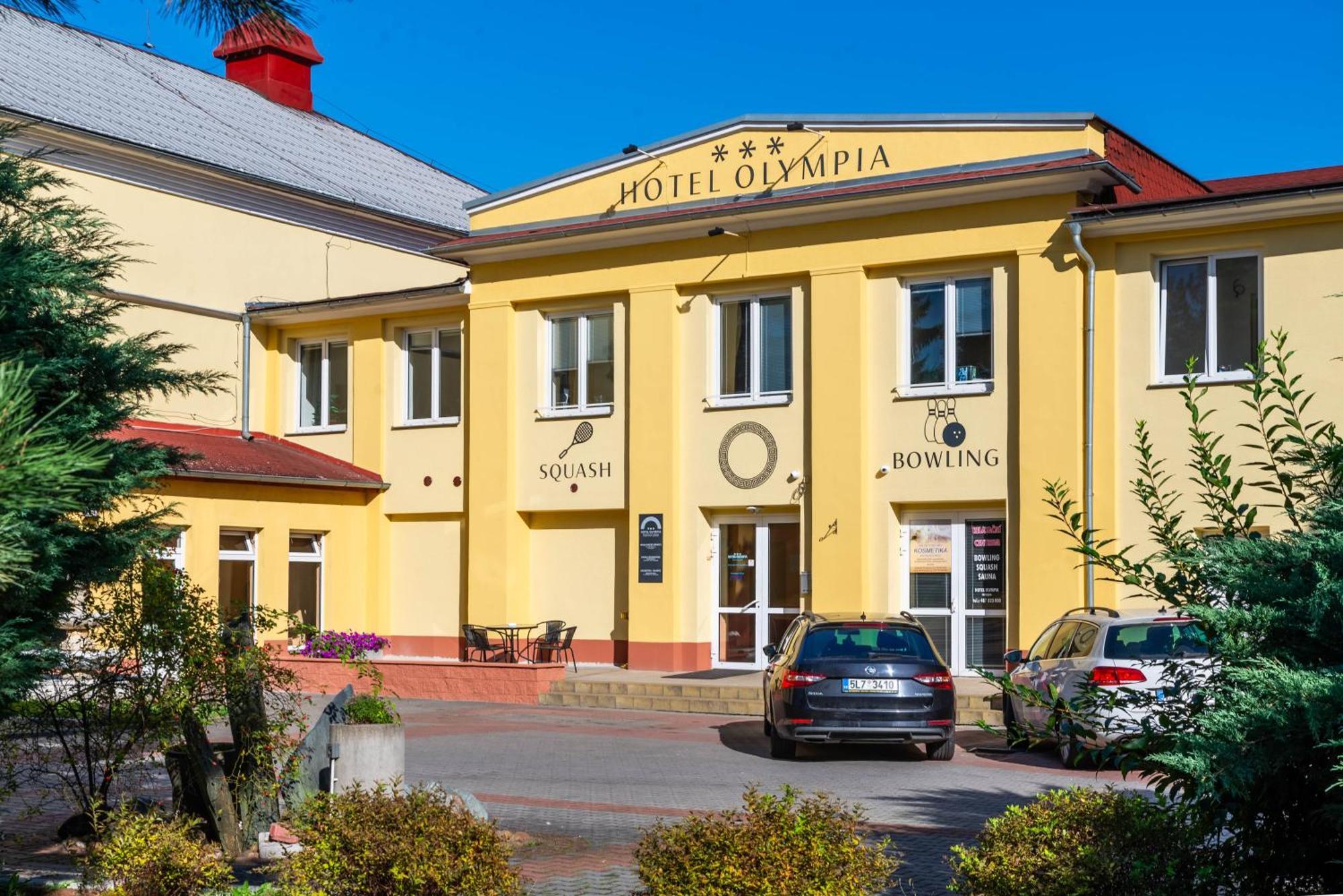 Hotel Olympia Česká Lípa Buitenkant foto