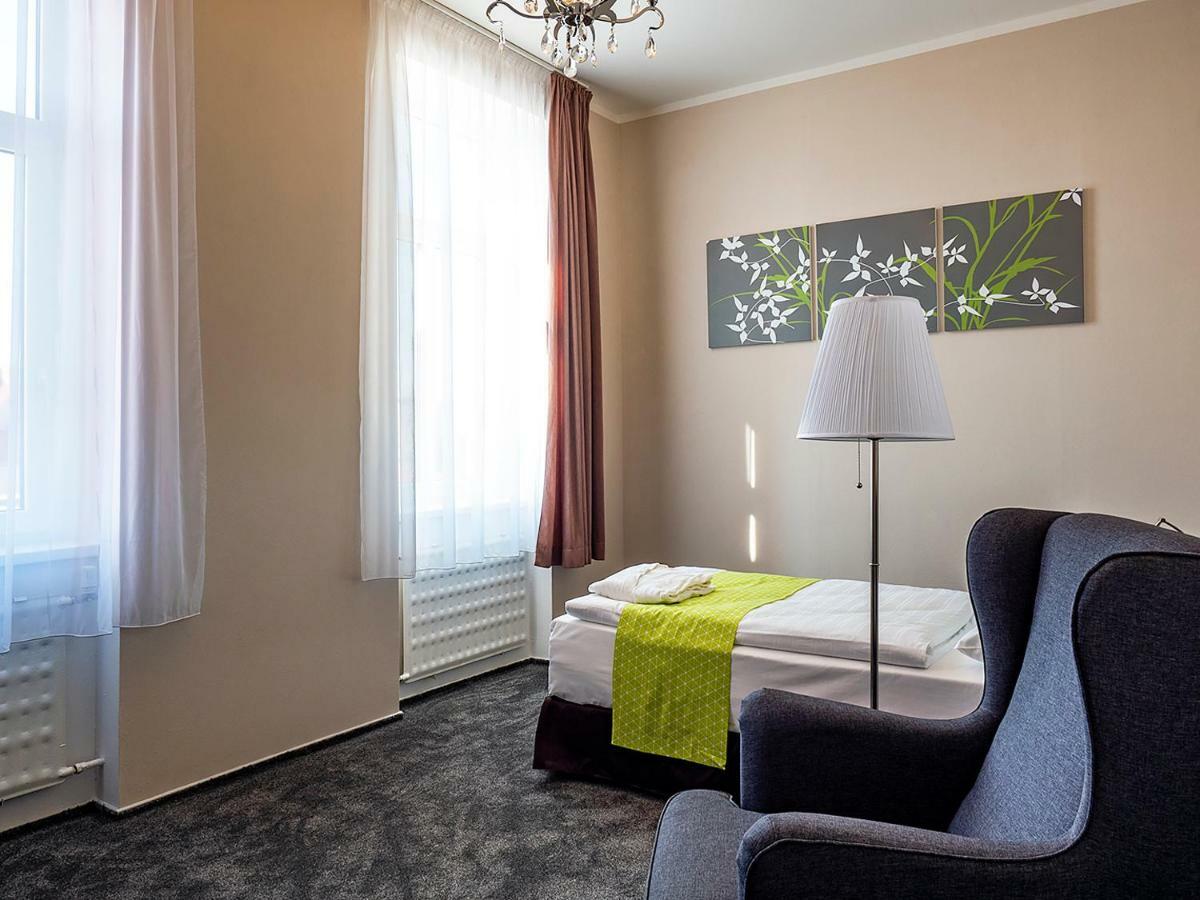Hotel Olympia Česká Lípa Buitenkant foto
